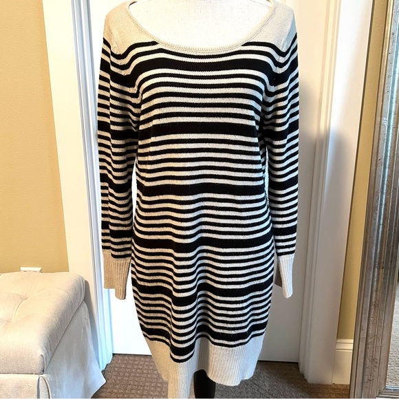 Xhilaration from Target Sweater Dress in Ecru and Black Stripes - Picture 1 of 4